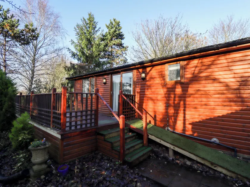 Kantankye Lodge - Image 1