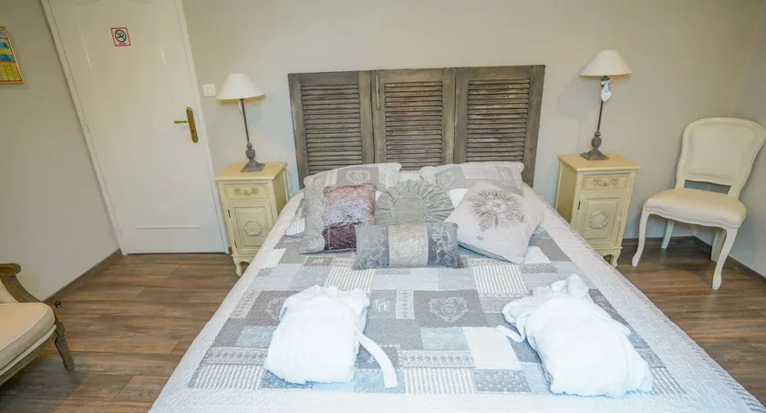 Le Château des Lumières de la Baie de Somme Chambre D'hôtes de Charme - Image 1