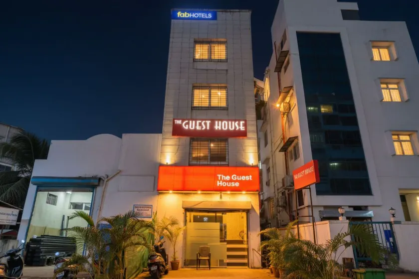FabExpress The Guest House - Image 1