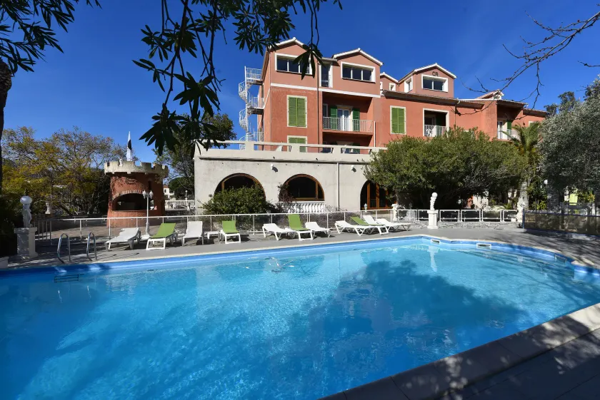 Hôtel Castellu Rossu Lucciana - Image 1