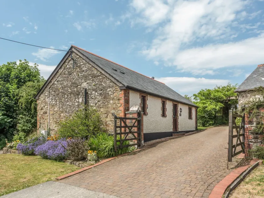 Woodpecker Cottage - Image 1