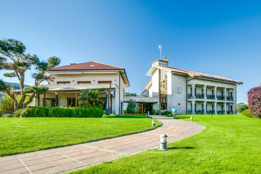 Hotel Rural Campaniola - Image 1