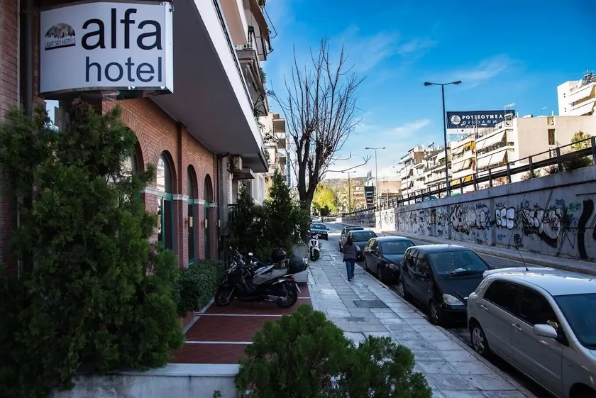 Alfa Hotel - Image 1
