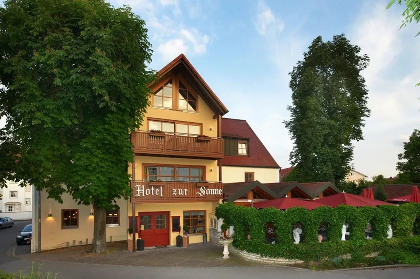 Hotelgasthof zur Sonne - Image 1