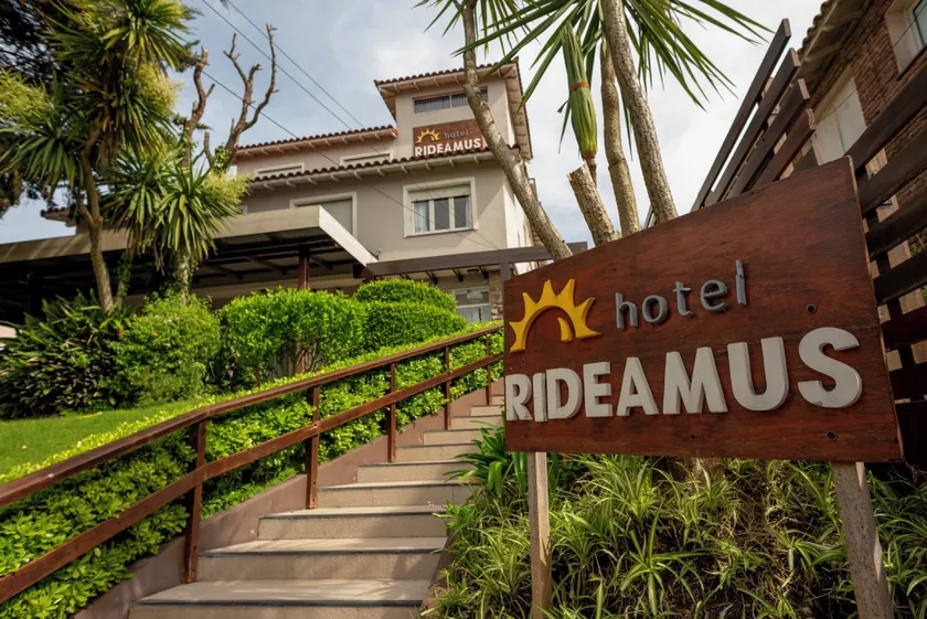 Hotel Rideamus - Image 1