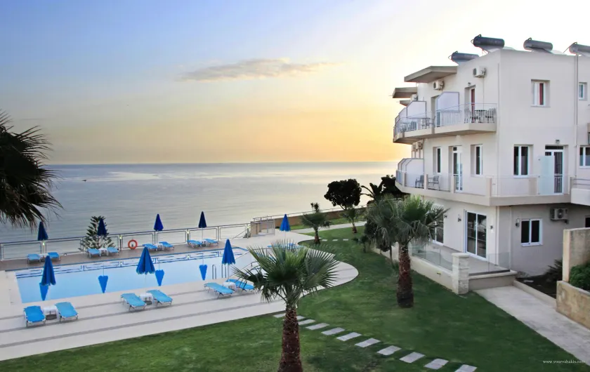 Renieris Hotel - Image 1
