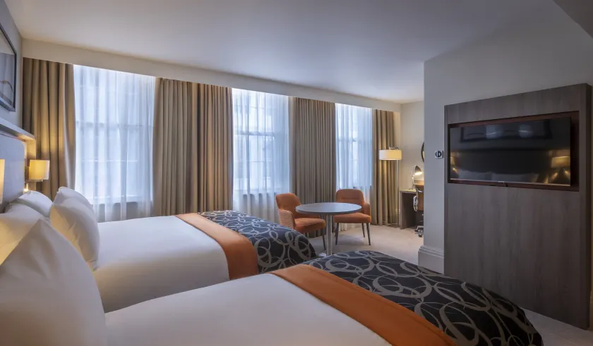 Clayton Hotel Bristol City - Image 1