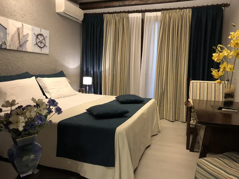 Hotel El Rustego - Image 1