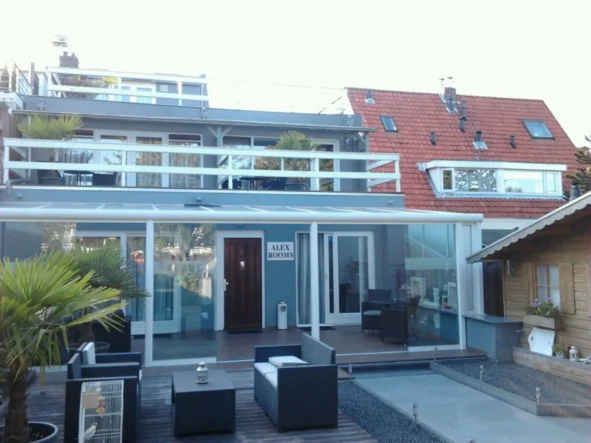 Alex Rooms - Image 1