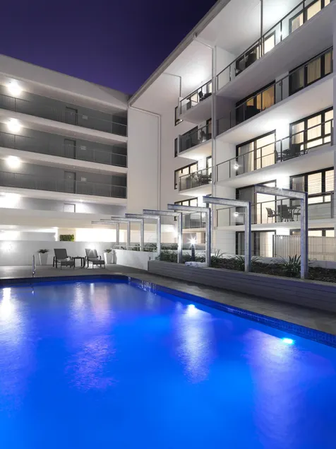 Oaks Mackay Carlyle Suites - Image 1