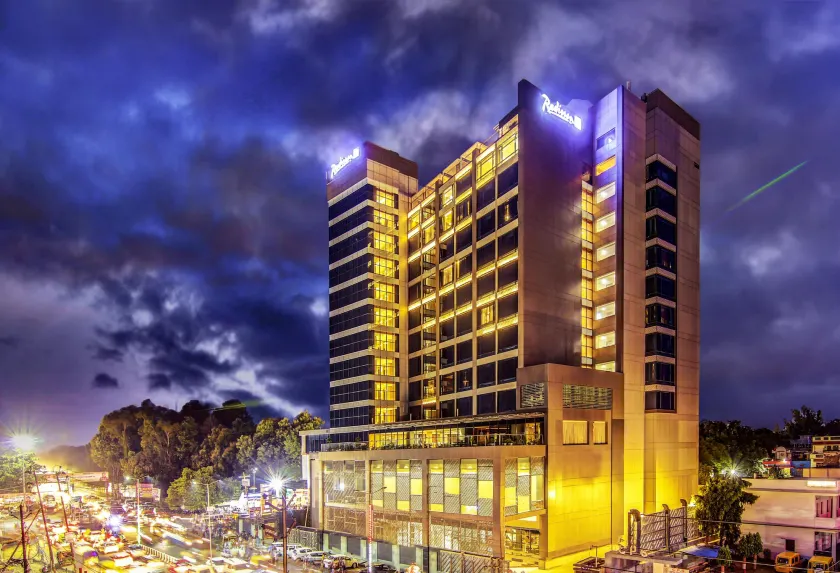 Radisson Blu Gorakhpur - Image 1