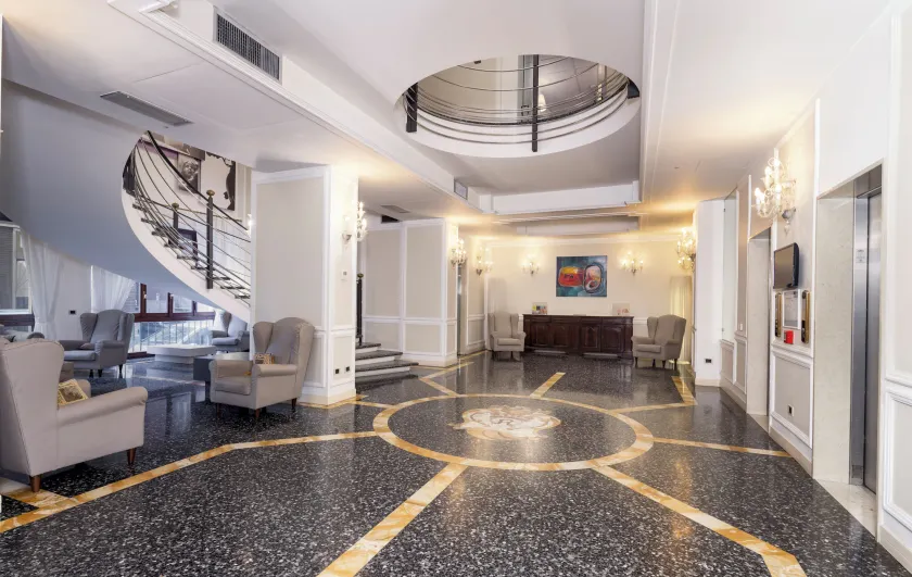Grande Albergo Roma - Image 1