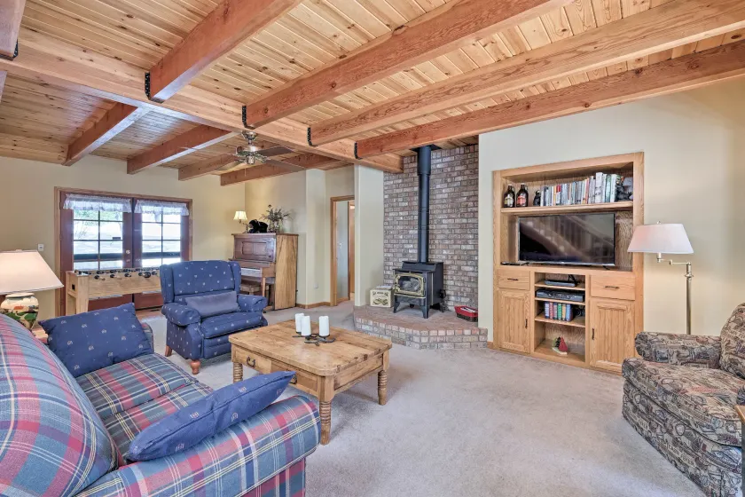 Near Bear Valley: Peaceful Arnold Home w/ Hot Tub - Interiør