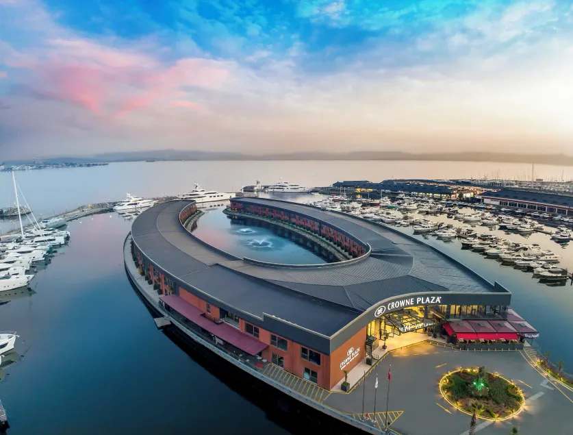 Crowne Plaza Istanbul Tuzla Viaport Marina by IHG - Image 1