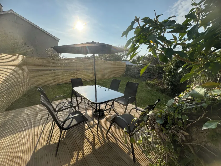 1 Mona Terrace - Image 1