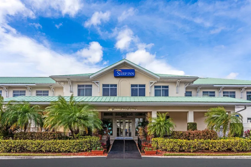MainStay Suites at PGA Village - Image 1