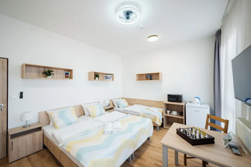 University Hotel - Image 1
