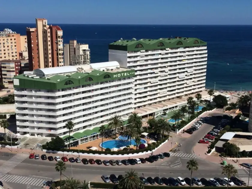 AR Roca Esmeralda & SPA Hotel - Image 1