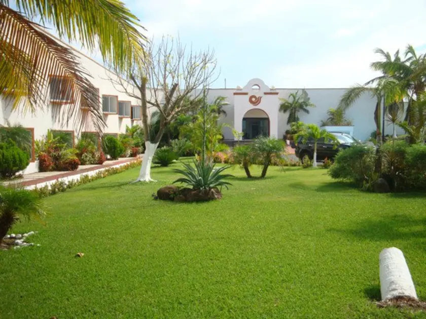 Hotel Chachalacas - Image 1