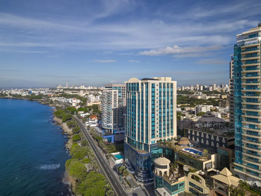Catalonia Santo Domingo - Image 1