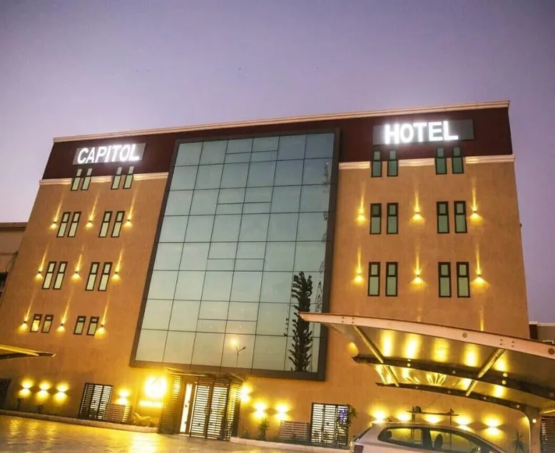 Capitole Hotel - Image 1