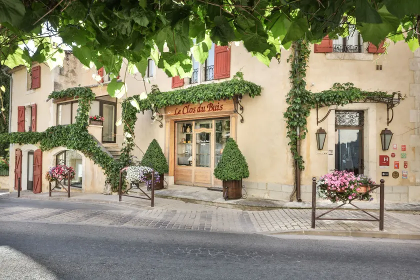 Le Clos Du Buis - Image 1