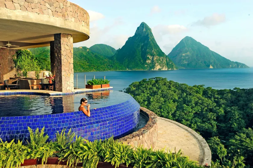 Jade Mountain - Image 1