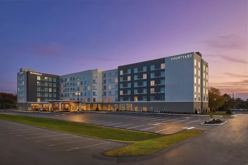 Courtyard by Marriott Albany Airport - Image 1