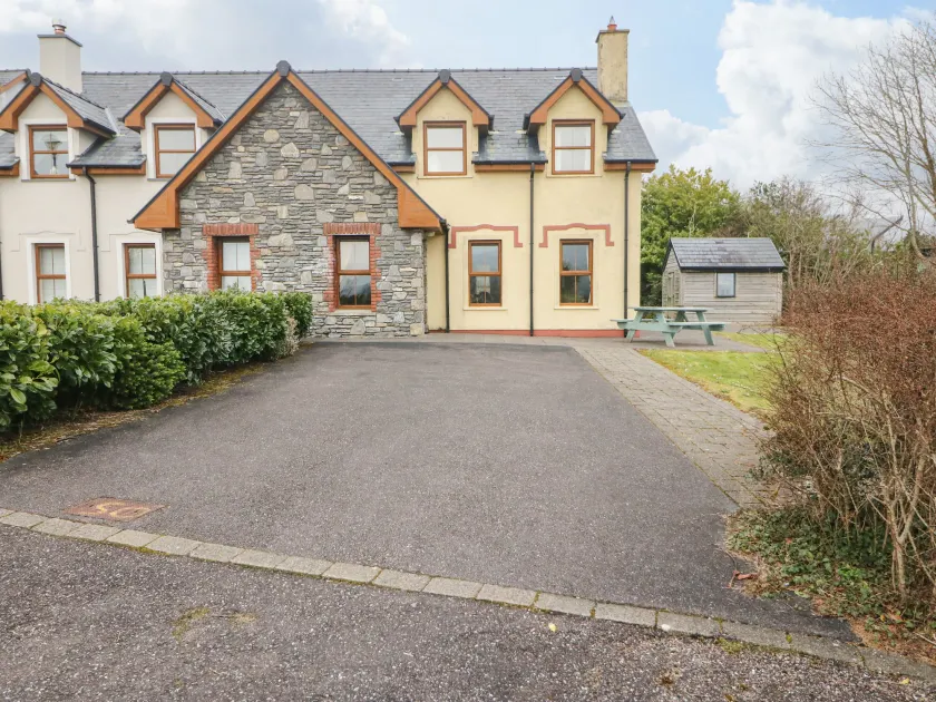 Kenmare Bay Cottage - Image 1