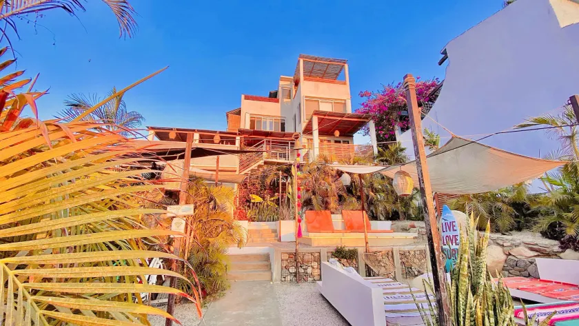 Perro Surfero Hotel Boutique - Todos Santos, BCS - Image 1
