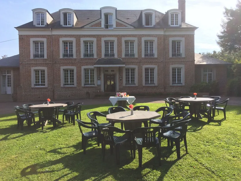Hotel Les Champs - Image 1