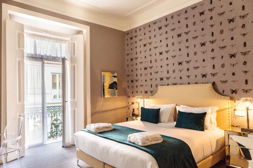 Dear Lisbon - Gallery House - Image 1