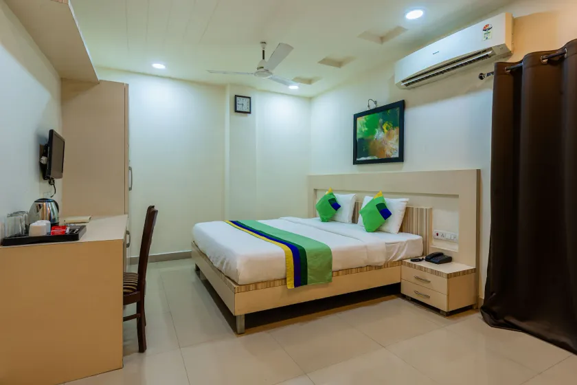 Hotel Udyam Glory - Image 1
