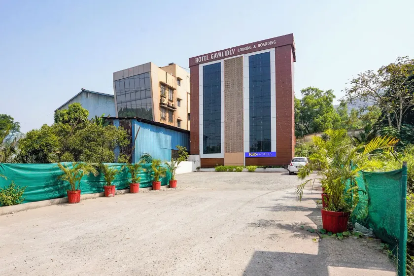 Fabhotel Gavalidev - Image 1