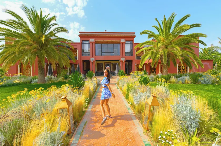 Nomadz Palace - Image 1