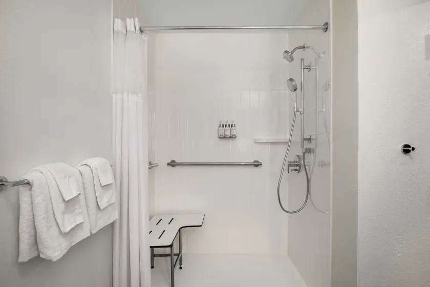 Garner Hotel Paducah West by IHG - Værelse