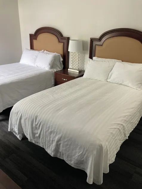 Elker Inn & Suites - Image 1