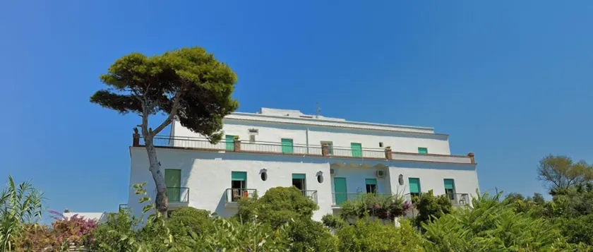 Hotel Riviera - Image 1