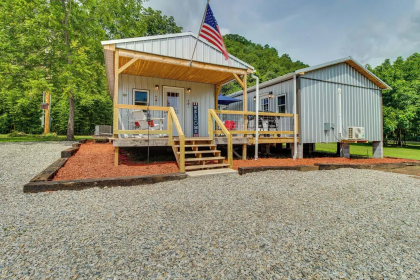 3 Studio Suites! White River Cabin Compound - Image 1