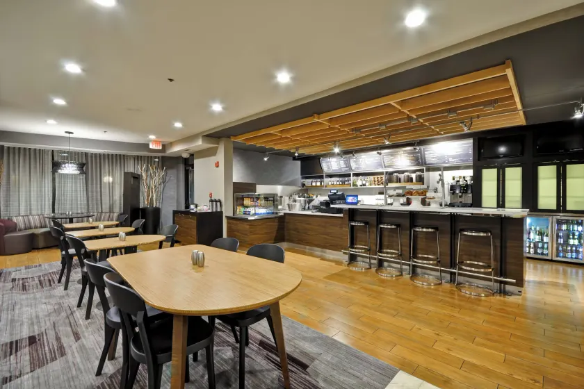 Courtyard by Marriott Jacksonville Airport/ Northeast - Image 1