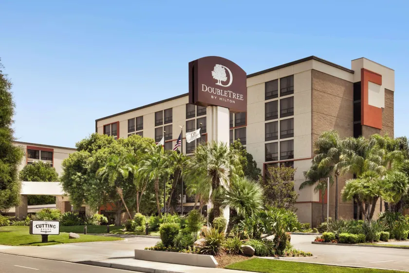DoubleTree by Hilton Hotel San Bernardino - Image 1