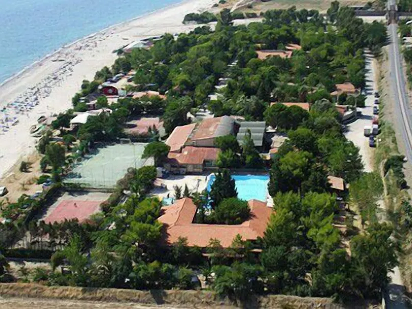 Villaggio Faro Punta Stilo - Image 1