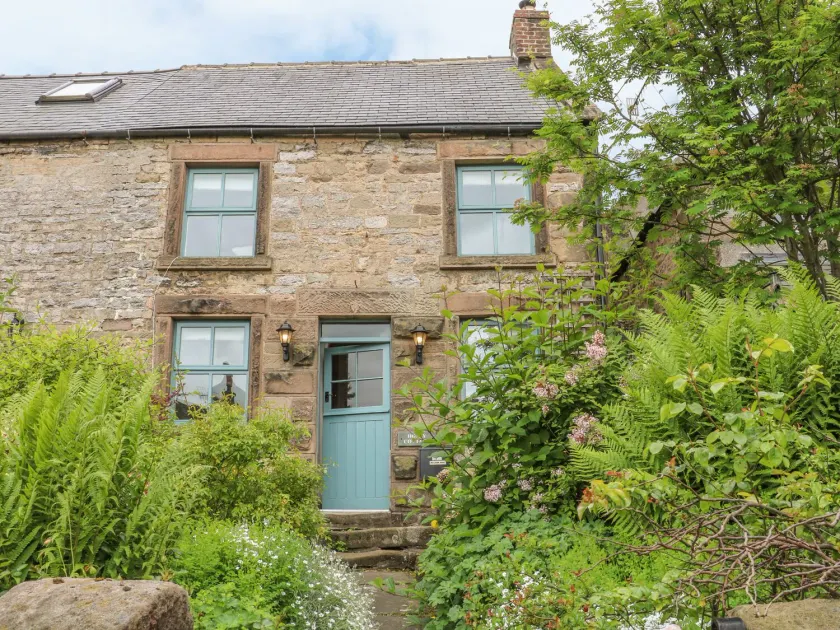Holly Cottage - Image 1