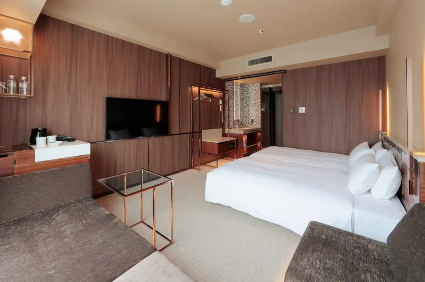 Candeo Hotels Kyoto Karasuma Rokkaku - Image 1