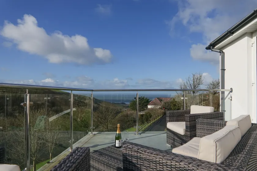 Hazelmere House - Image 1
