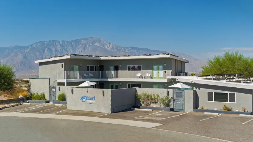 Desert Hot Springs Inn - Image 1