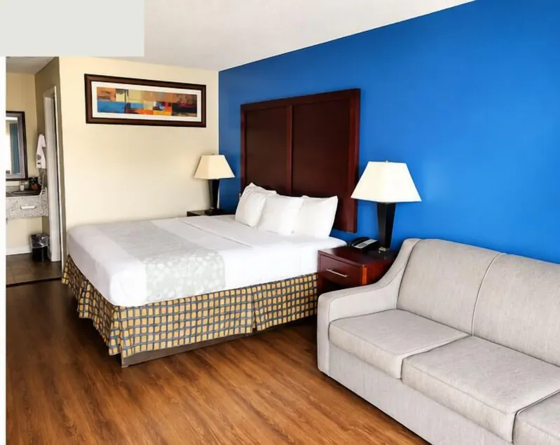 Sylvania Inn-Sylvania,Statesboro, GA-Georgia Southern Univ GSU - Image 1