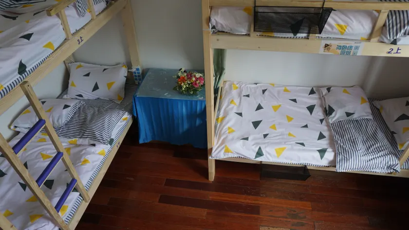 Shanghai Mofang Style Girls' Hostel - Image 1