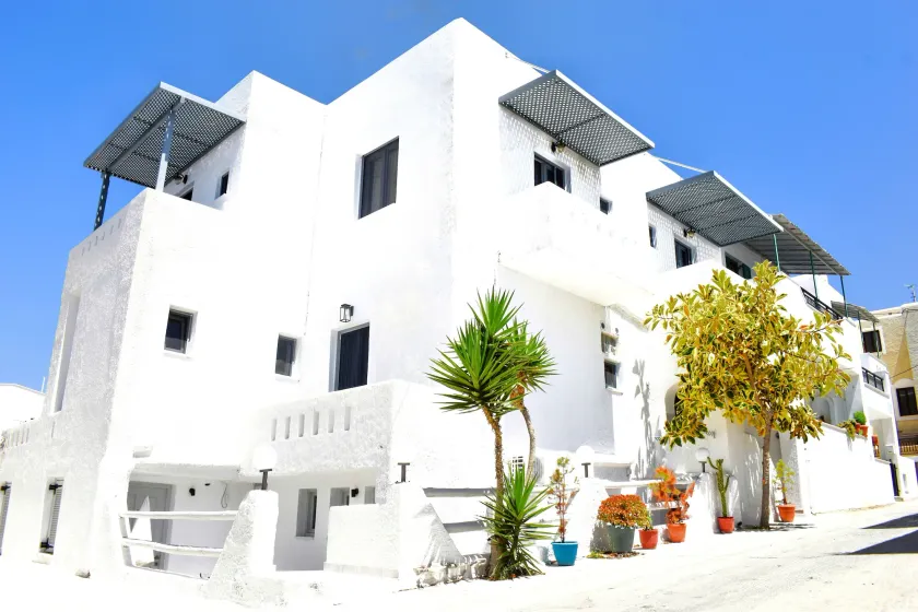 Naxos Enjoy Apartments - Image 1