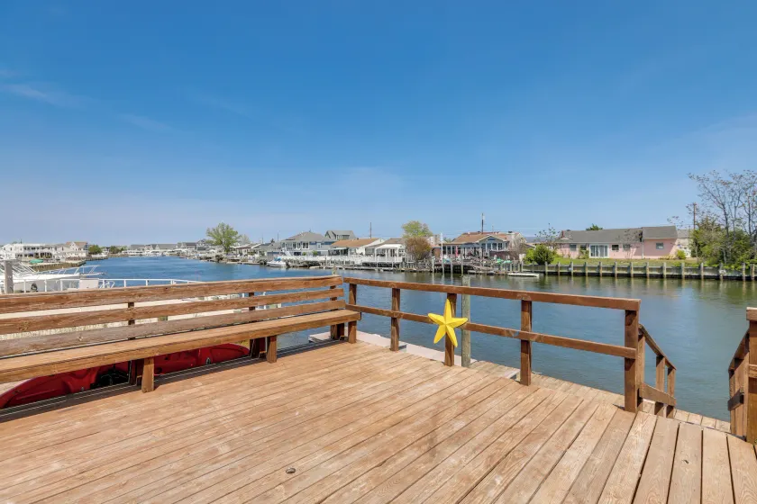 Deck & Dock: Home in Little Egg Harbor Township - Image 1